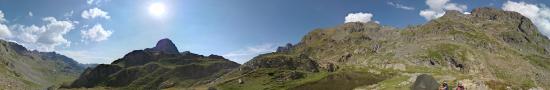 Bivouac à côté du col de la Pra à 2165 m