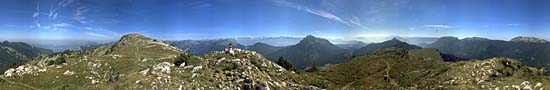On the ridge of Charmant Som