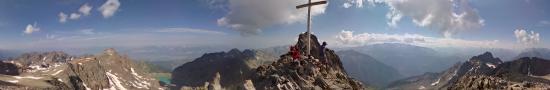 At the cross of Belledonne, in 2926 m