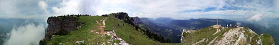 At the cross of the Granier Mount