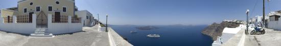 Vue sur la Caldéra de Santorin