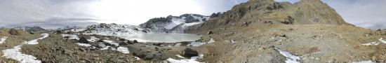 At the Quirlies Lake before the first snow