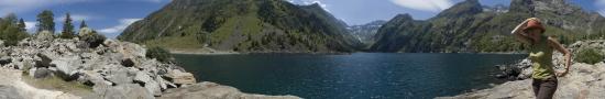 At the lakeside of Lauvitel in the Ecrins Wildlile park