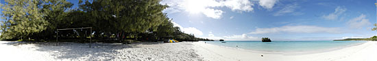 Beach of Luengoni, the most beautiful beach of Lifou