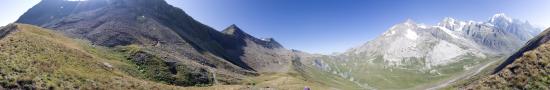 Dans la montée au col des Fours