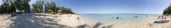 The beautiful lagoon of Hermitge, close to Saint Gilles