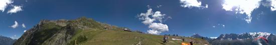 Departure of paragliding in Planpraz above Chamonix