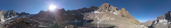 View on lake and refuge of Pavé at 2890 m