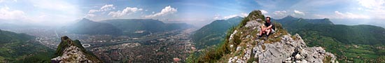 At the southern top of Neron before the fire of the summer 2003