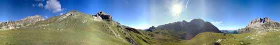 Small valley of the Lady while going up in Thabor